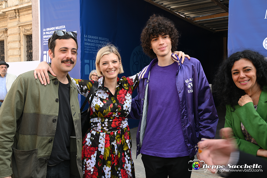 VBS_1660 - Eurovision Media Centre - Fellow, Bandakadabra e Bianco.jpg